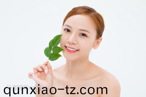 腾讯翻译君：亚洲女同一区二区三区久久精品
