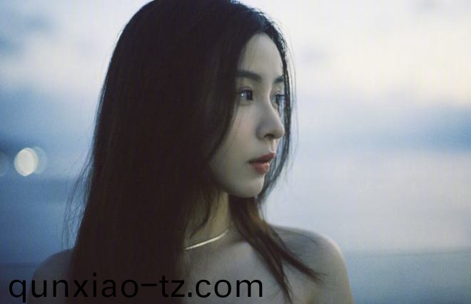 亚洲欧美精品福利一区二区